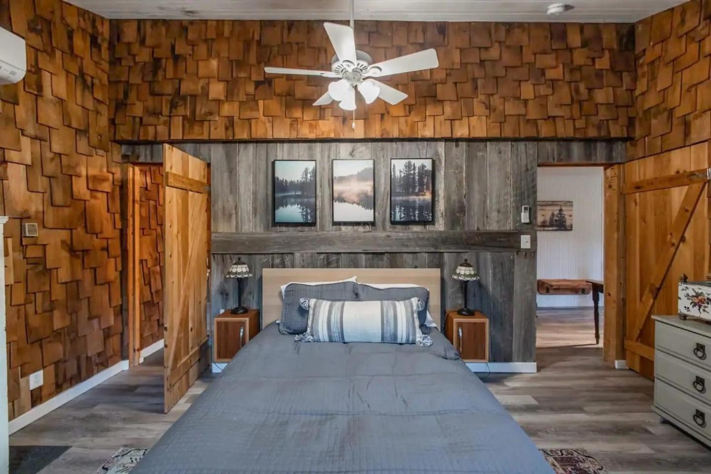 Riverside Log Cabin W Hot Tub Fire Pit Huge Deck Rileyville ภายนอก รูปภาพ